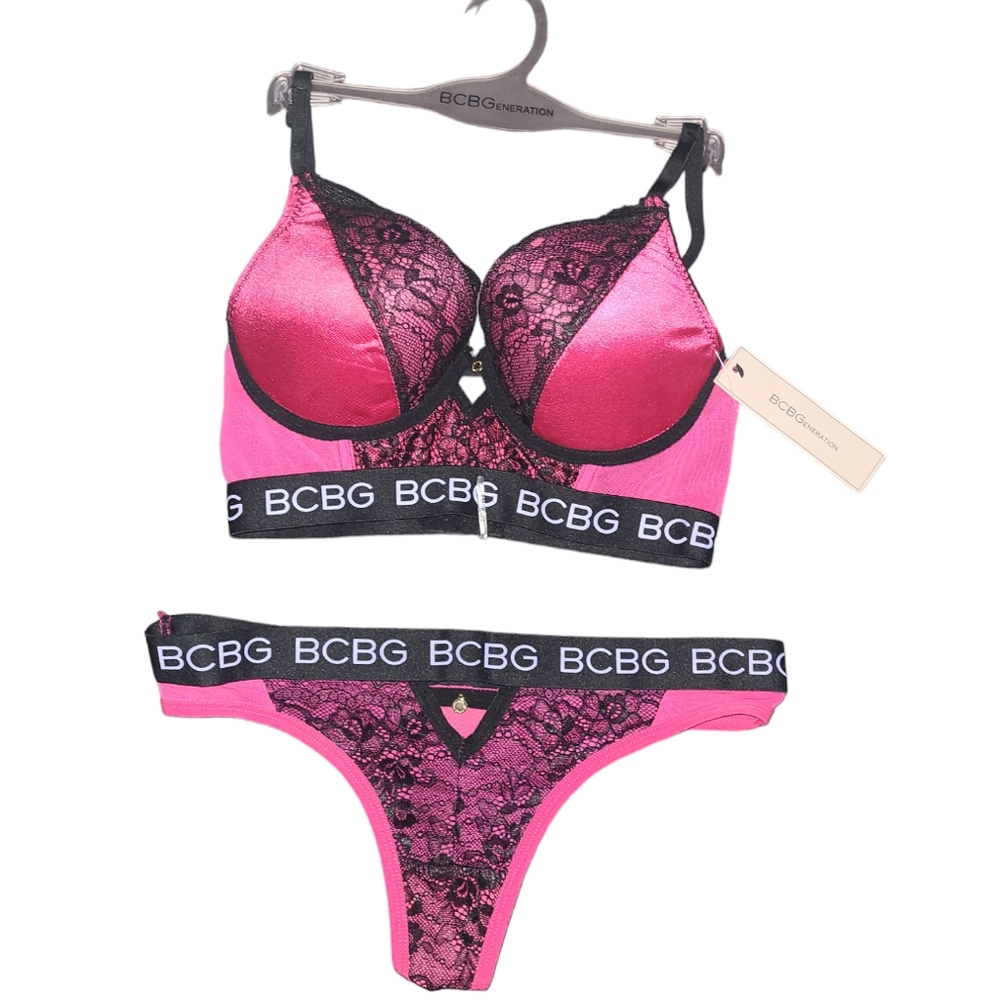 💕NWT 2pc BCBGeneration Bra/Thong Panty Set💕Size 34C/Medium💕